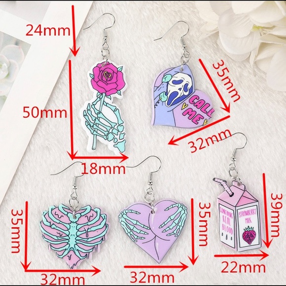 3/15$ NEW Kawaii Goth Earrings - Picture 4 of 5